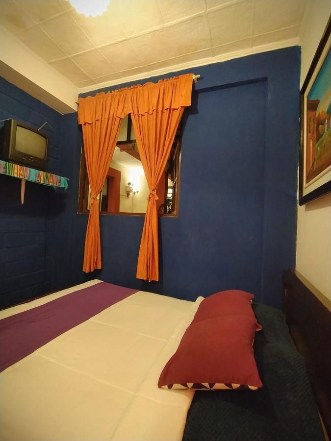 فندق Hostal La Casa Tolena Quito - Ecuador المظهر الخارجي الصورة