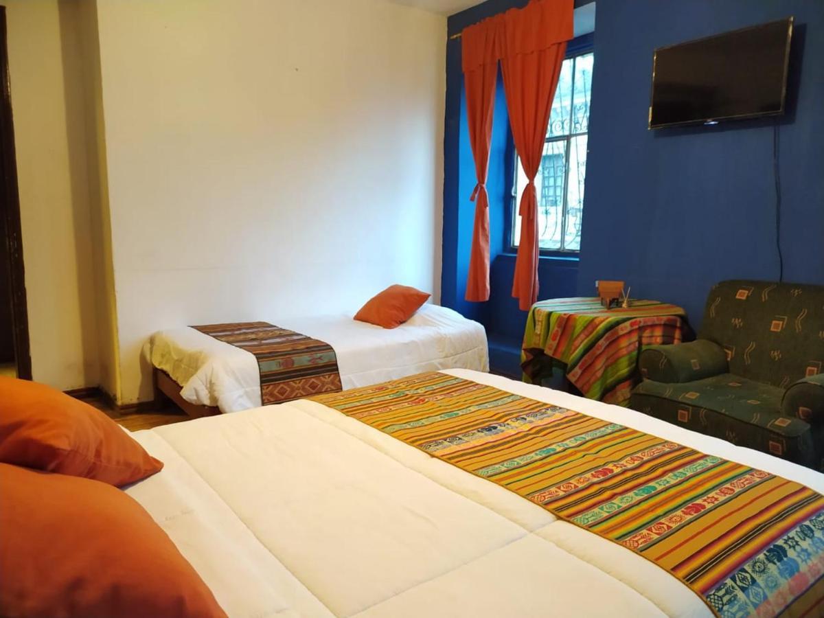 فندق Hostal La Casa Tolena Quito - Ecuador المظهر الخارجي الصورة